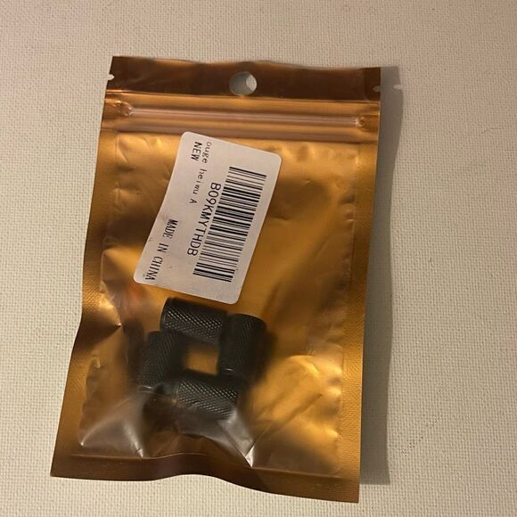 Acura Logo valve Stem caps in Black set of 4 NWT - Picture 4 of 4